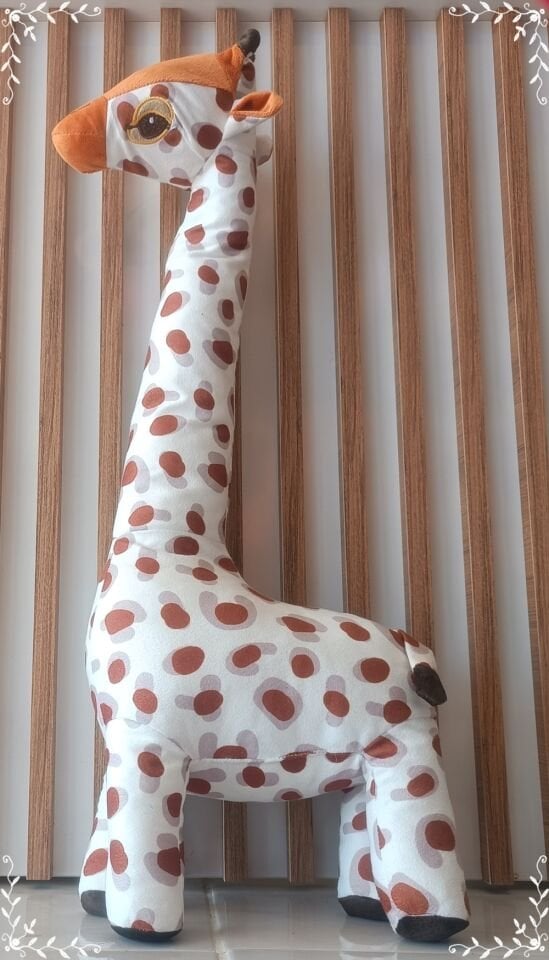 Zürafa Peluş Oyuncak (65cm ) Yastık