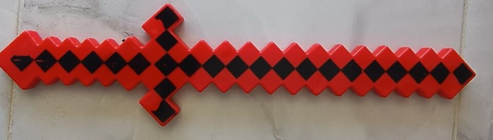 Minecraft Işıklı Sesli Piksel Oyuncak Kılıç 60 Cm (TEK ADET FİYATIDIR)