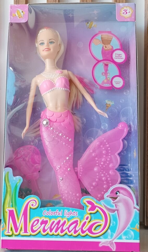 Gökkuşağı Işıklı Ve Sesli Barbie Deniz kızı Bebeği