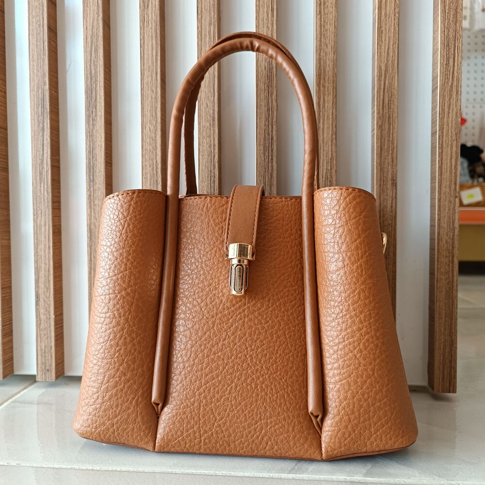 SUNİ DERİ EL VE OMUZ ÇANTASI 3 BÖLMELİ