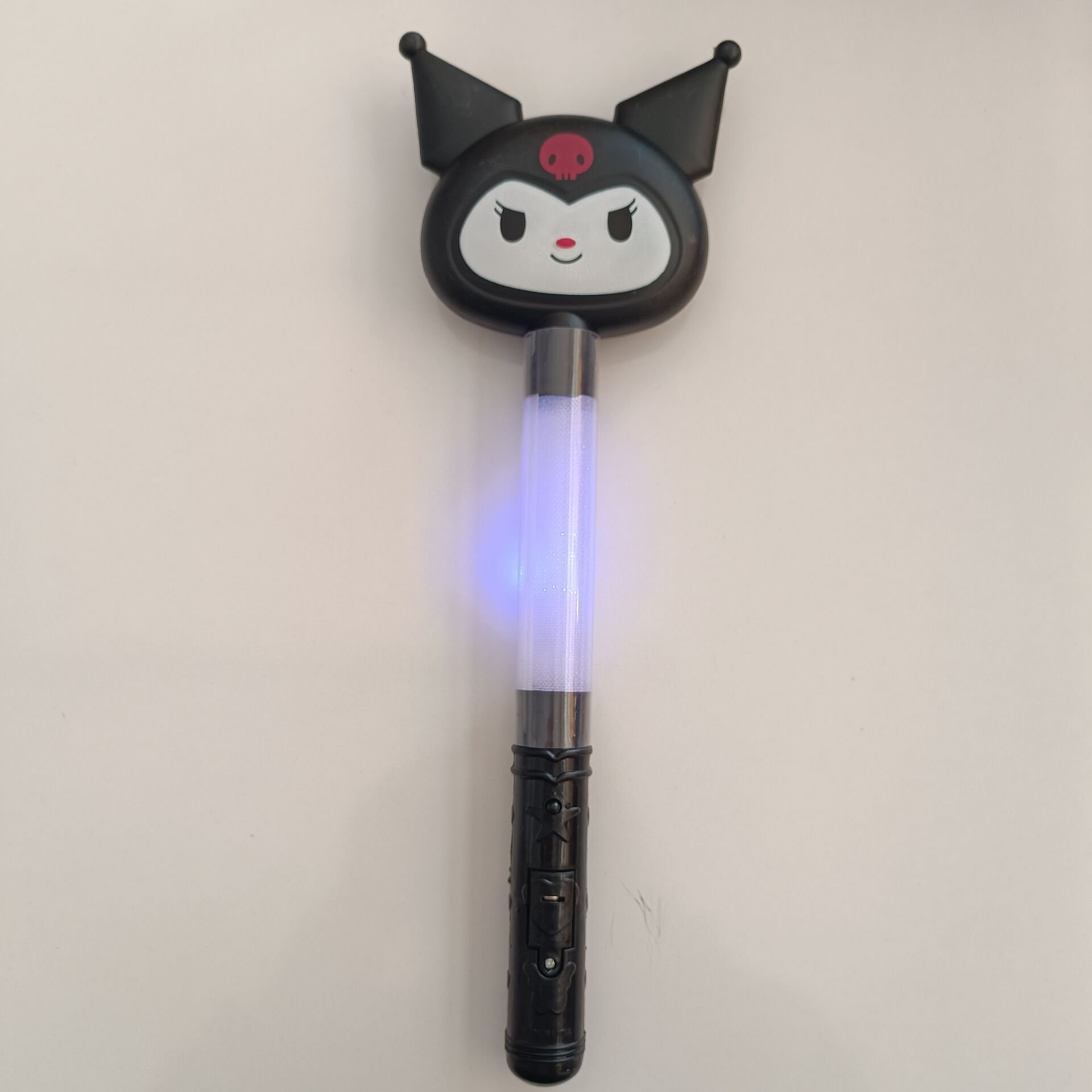 KUROMİ   Işıklı  Asa  Oyuncak 35 cm
