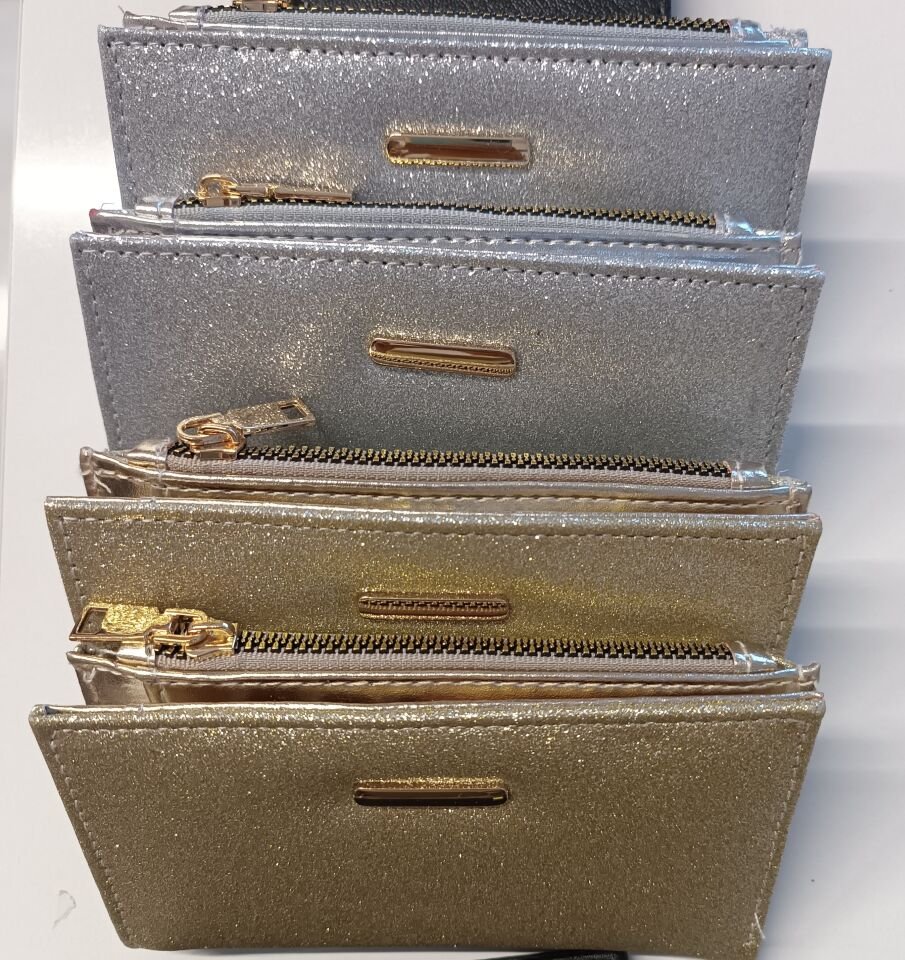 Simli Fermuarlı Kadın Cüzdan – Fermuarlı Bozuk Para Gözlü, İnce Model