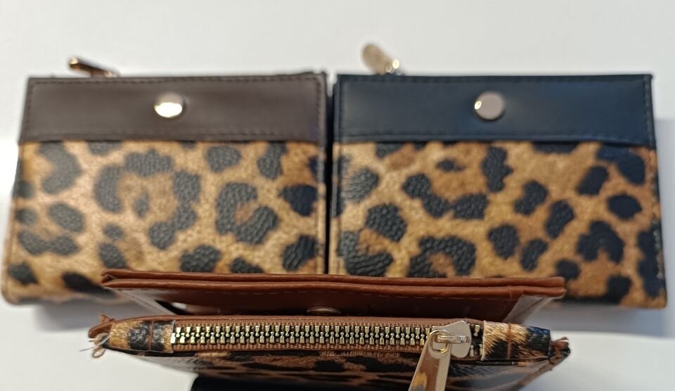 Leopar Kadın Cüzdan – Şık ve Fonksiyonel