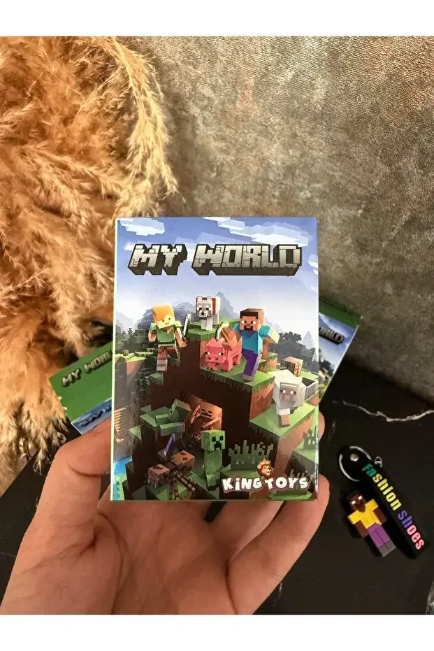 My World Sürpriz Kutulu Figür Anahtarlık (1 Adet)